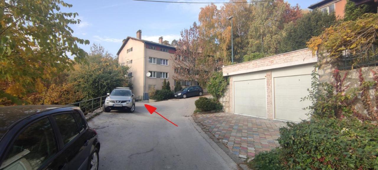 Small Modern Apartment With Parking Place Sarajevo Exterior photo
